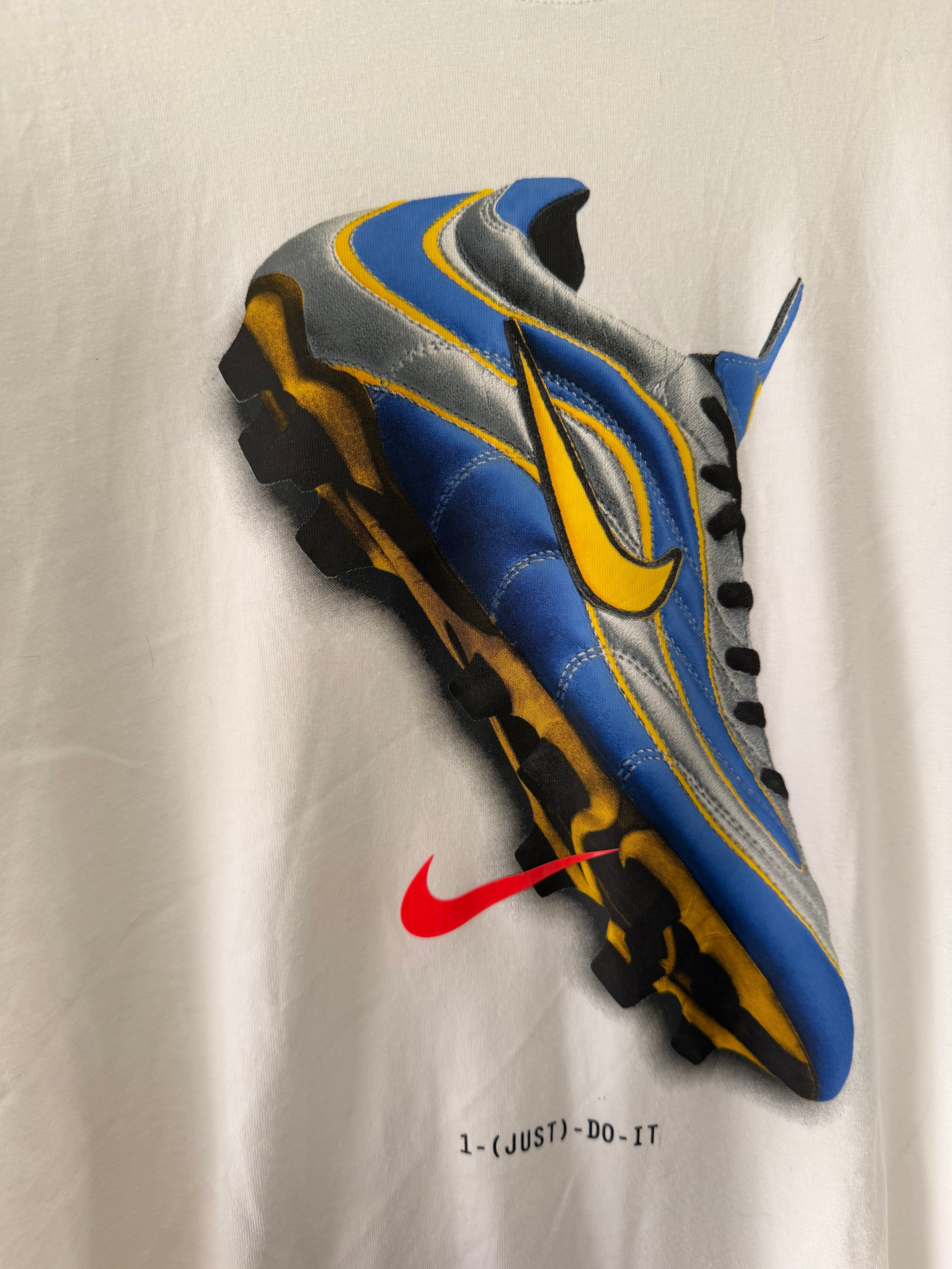 Vintage Nike R9 Mercurial tee