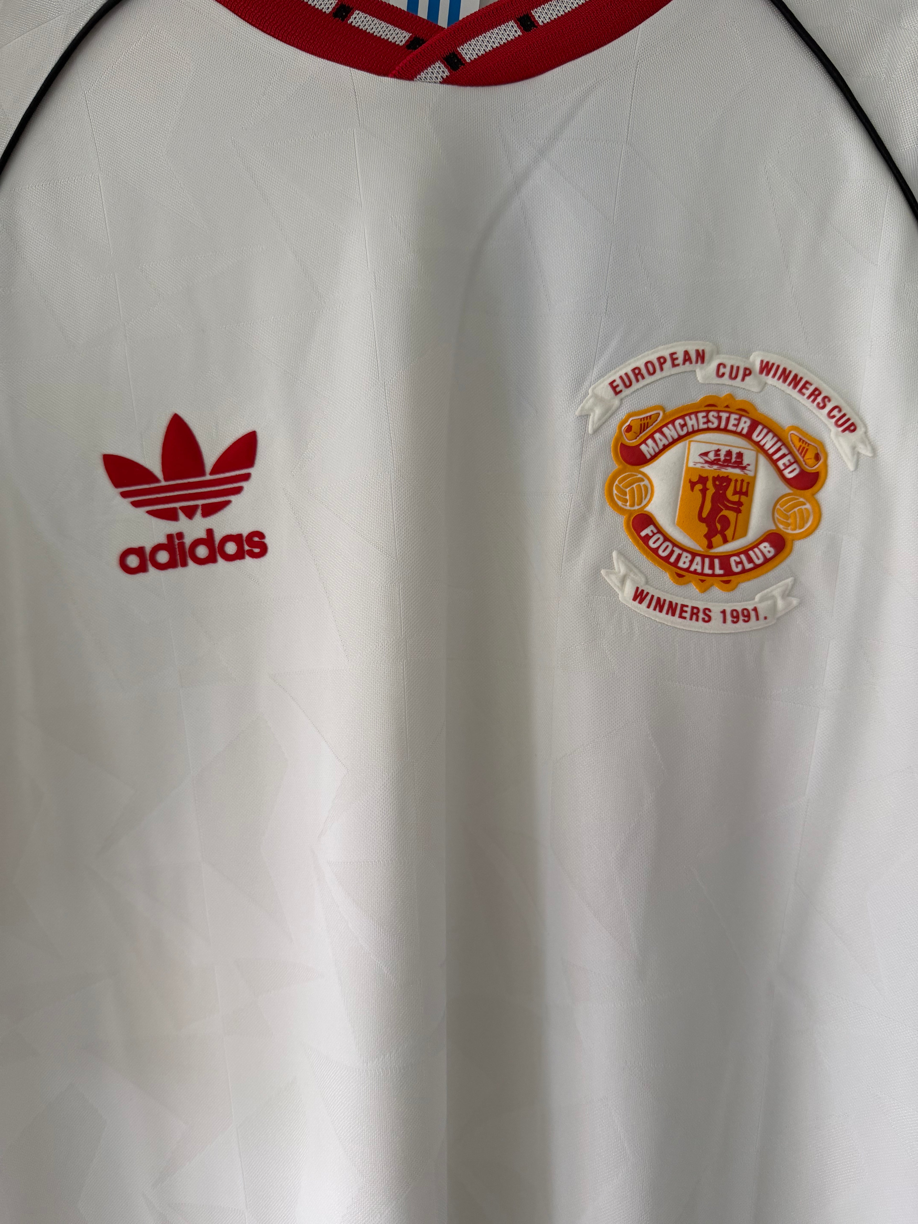 Manchester United 91 Away Reissue