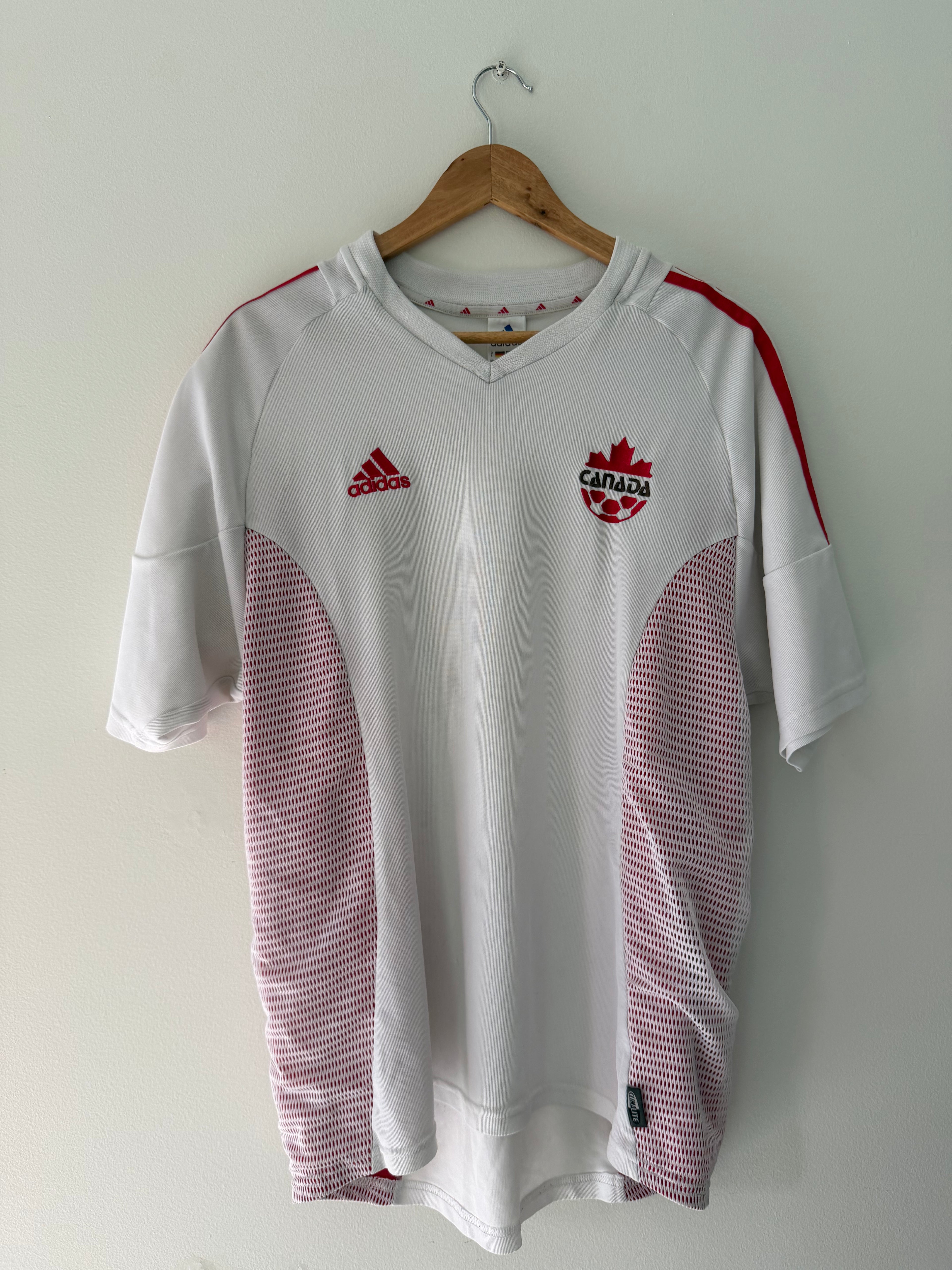 Canada 2002 Away