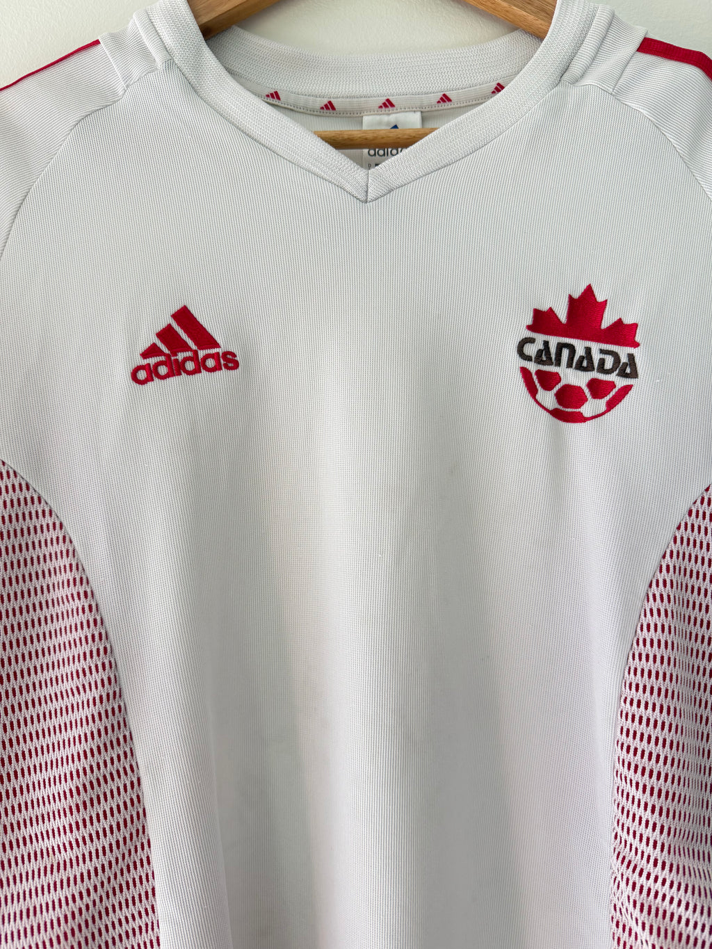 Canada 2002 Away