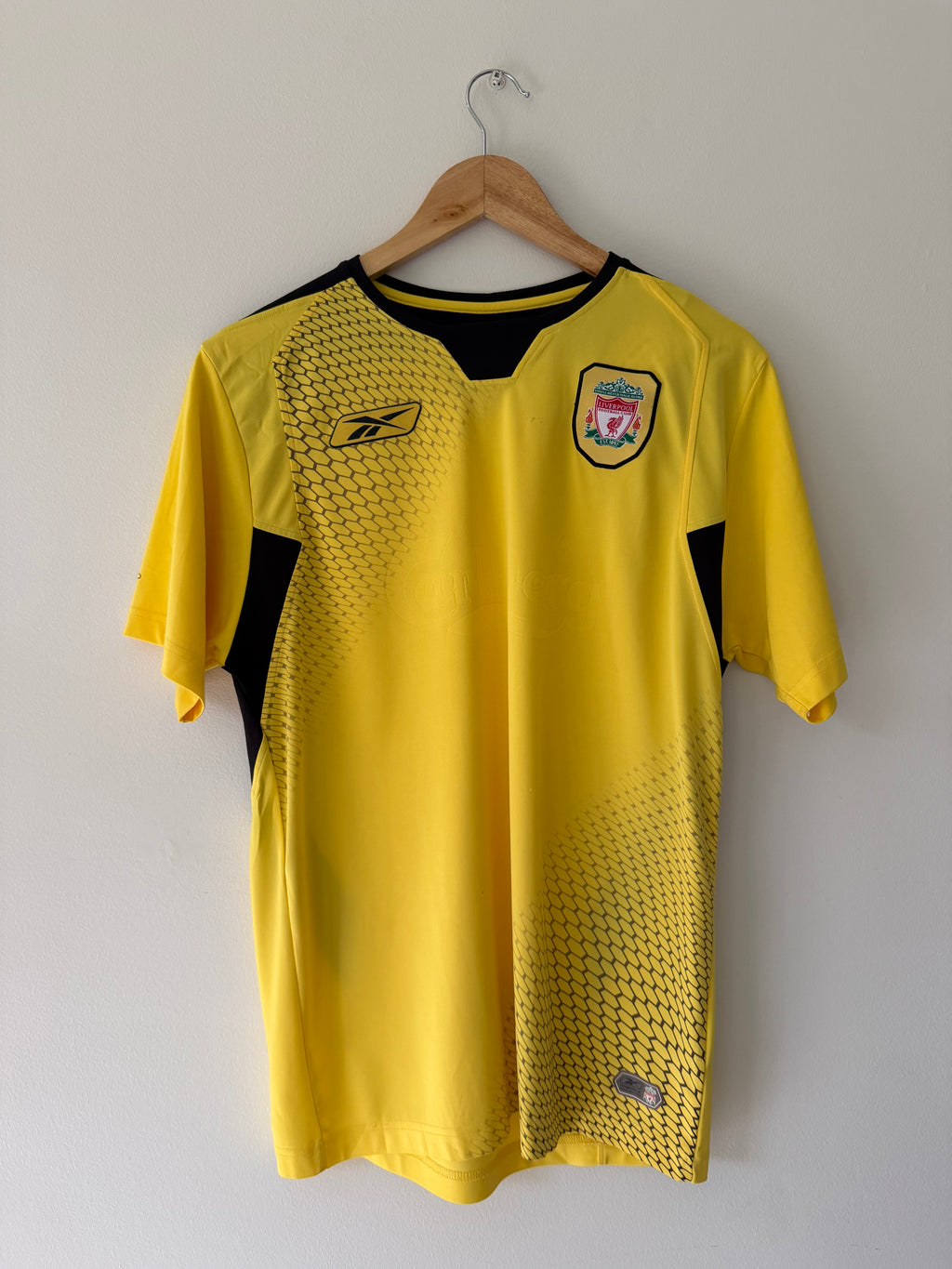 Liverpool 2004/05 Away