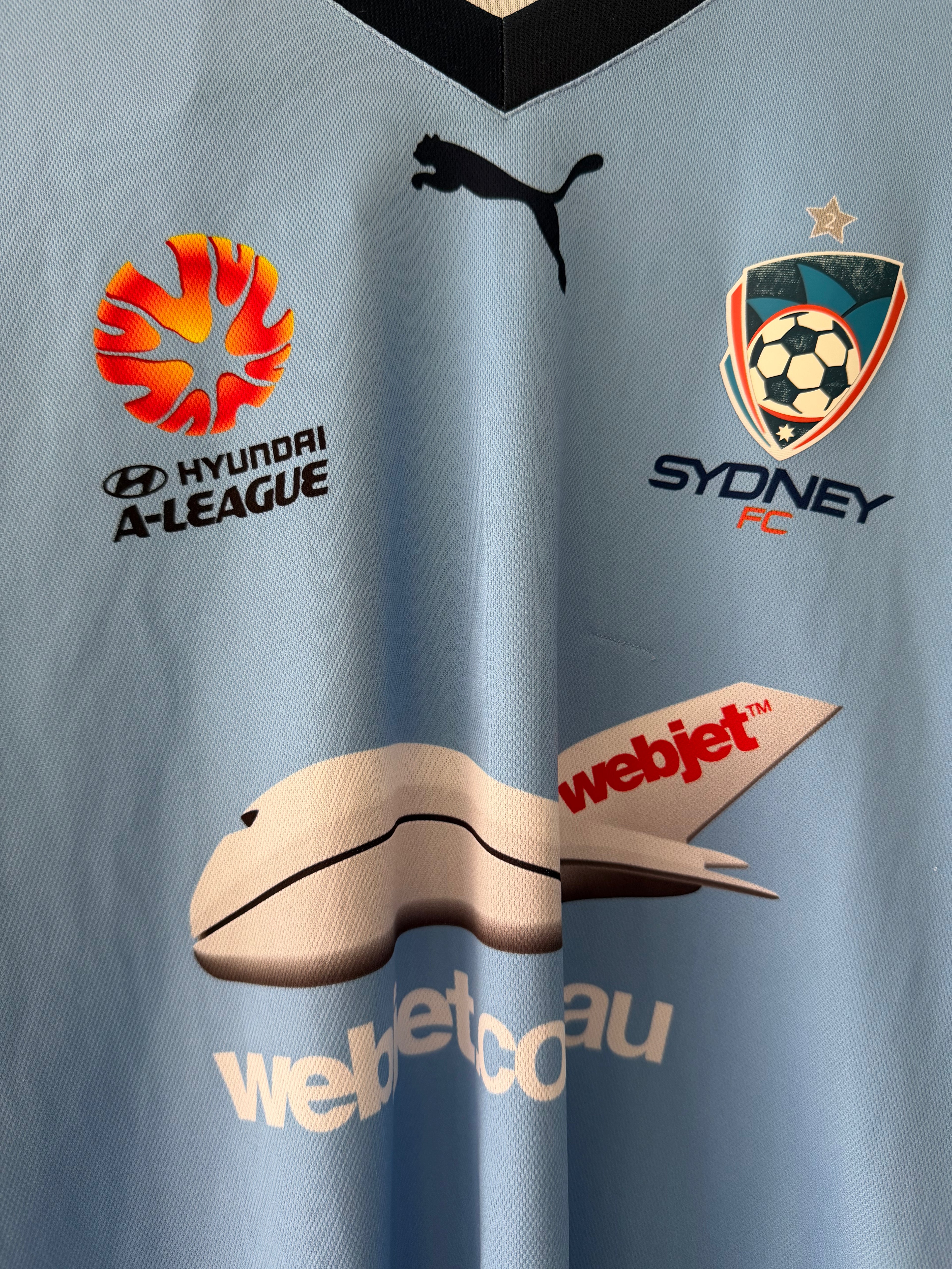 Sydney FC 2015/16 Home