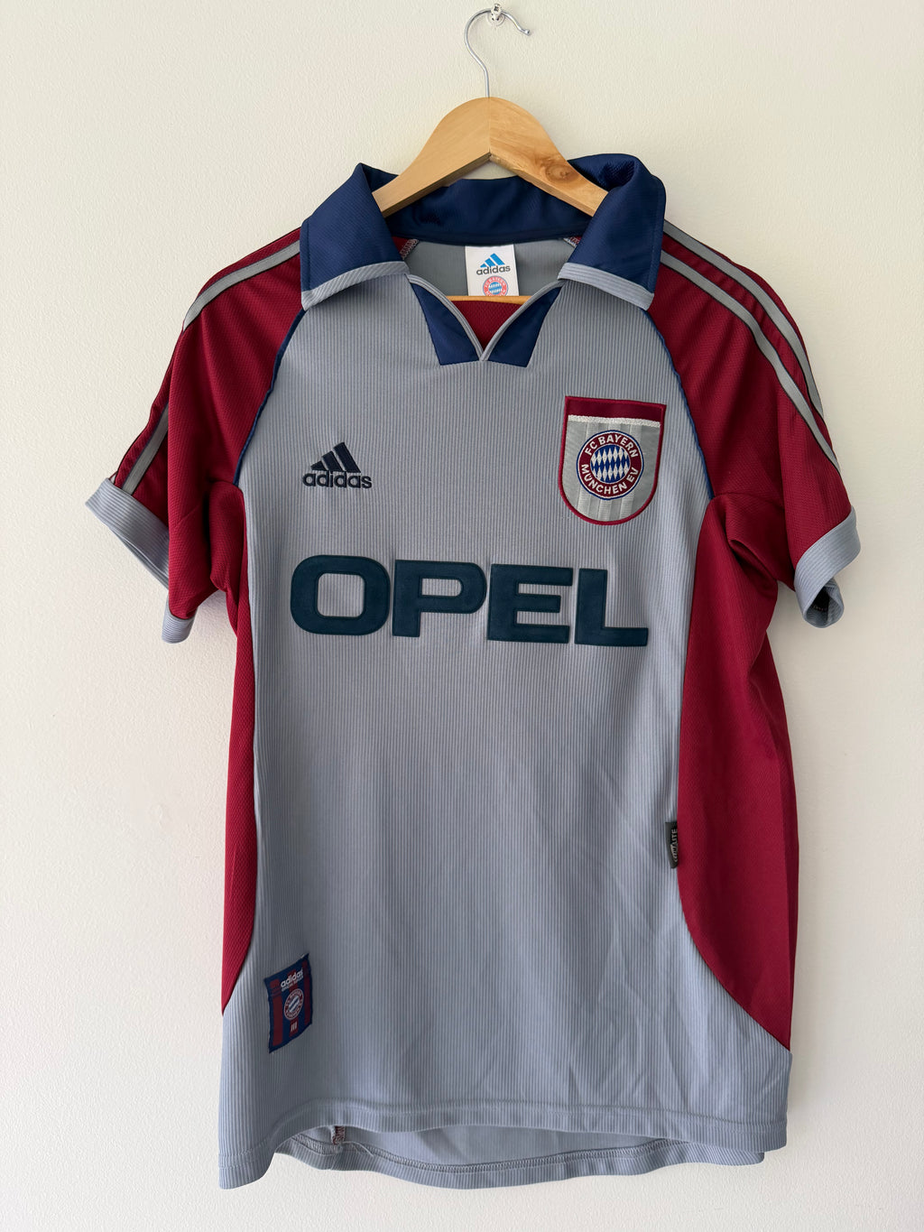 Bayern Munich 1998/99 Away