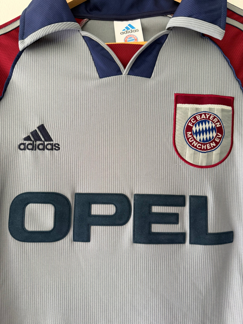 Bayern Munich 1998/99 Away